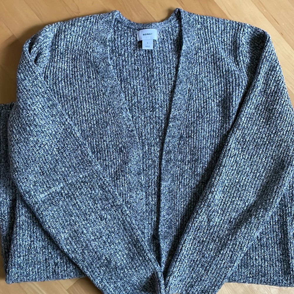 Old navy cardigan